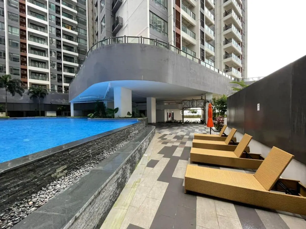 R&F Princess Cove Premium Homestay Famaily Johor Bahru 0*,