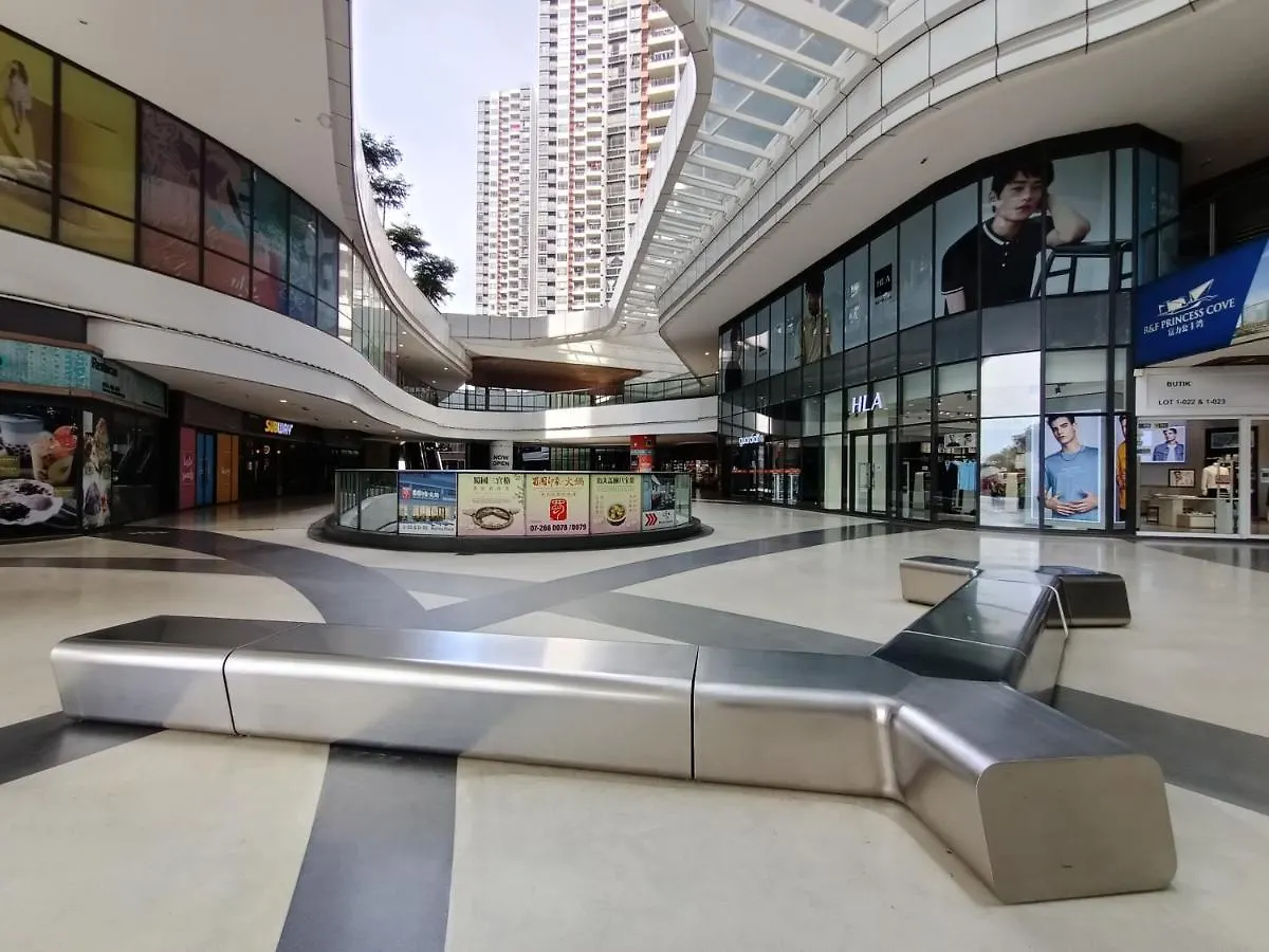 Apartment R&F Princess Cove Premium Homestay Famaily Johor Bahru Malaysia