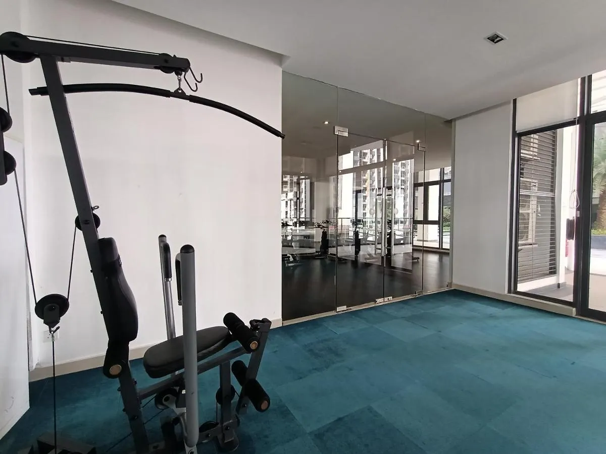 R&F Princess Cove Premium Homestay Famaily Johor Bahru